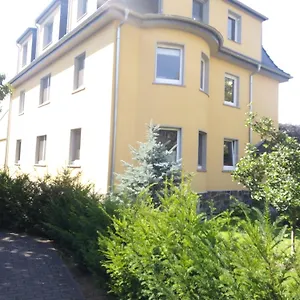 Hausis-fewo Apartment